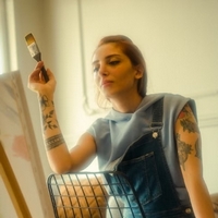 Portrait of Elena P., portrait artist and MartColor customer